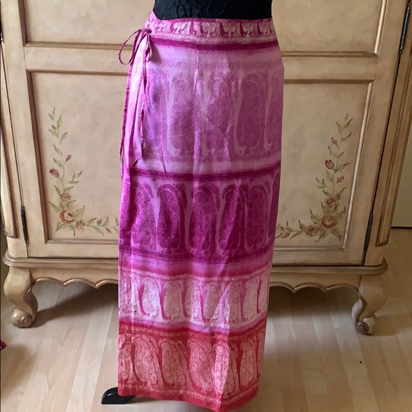 Express World Brand maxi wrap skirt - Picture 3 of 6